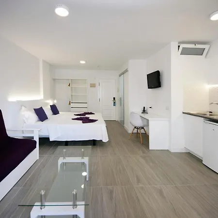 Skyview Hotel By Livvo Апарт-отель