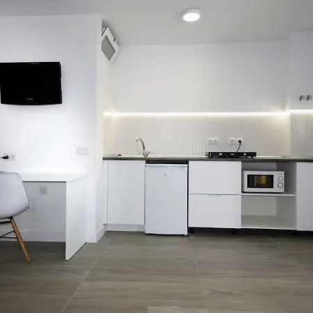 Апарт-отель Skyview Hotel By Livvo 3*