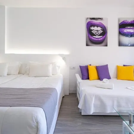 Skyview Hotel By Livvo Апарт-отель 3*