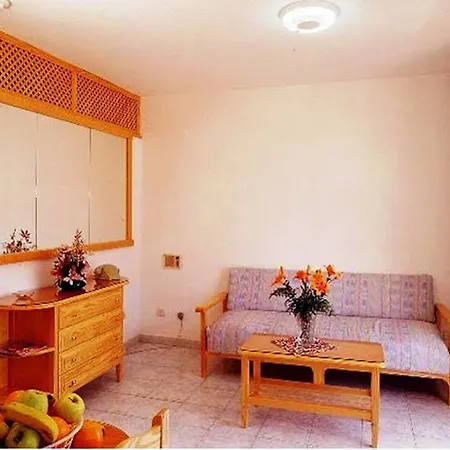 Skyview Hotel By Livvo Апарт-отель Пуэрто-де-ла-Крус