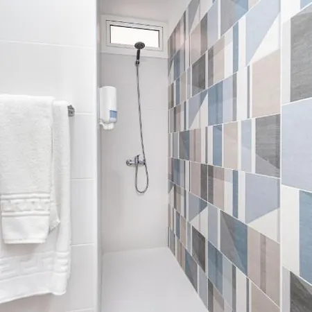 מלון דירות Skyview Hotel By Livvo